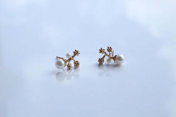 画像11: ミモザとパールのピアス