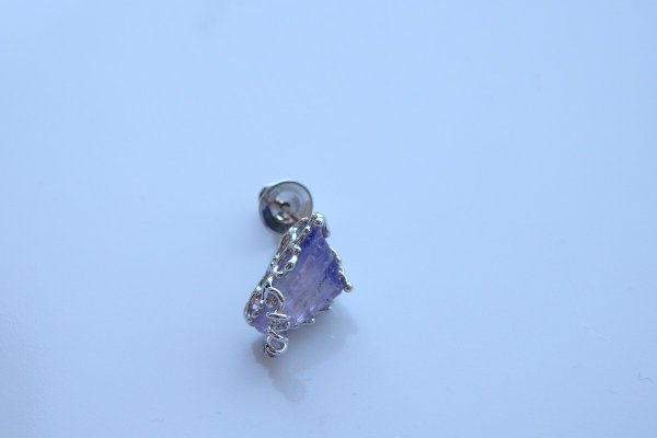 画像4: バイカラーゾイサイト(タンザナイト)結晶ピアス