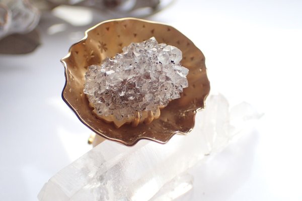 画像11: トゲトゲハートのクォーツ・ミニミニクラスターフラワーリング